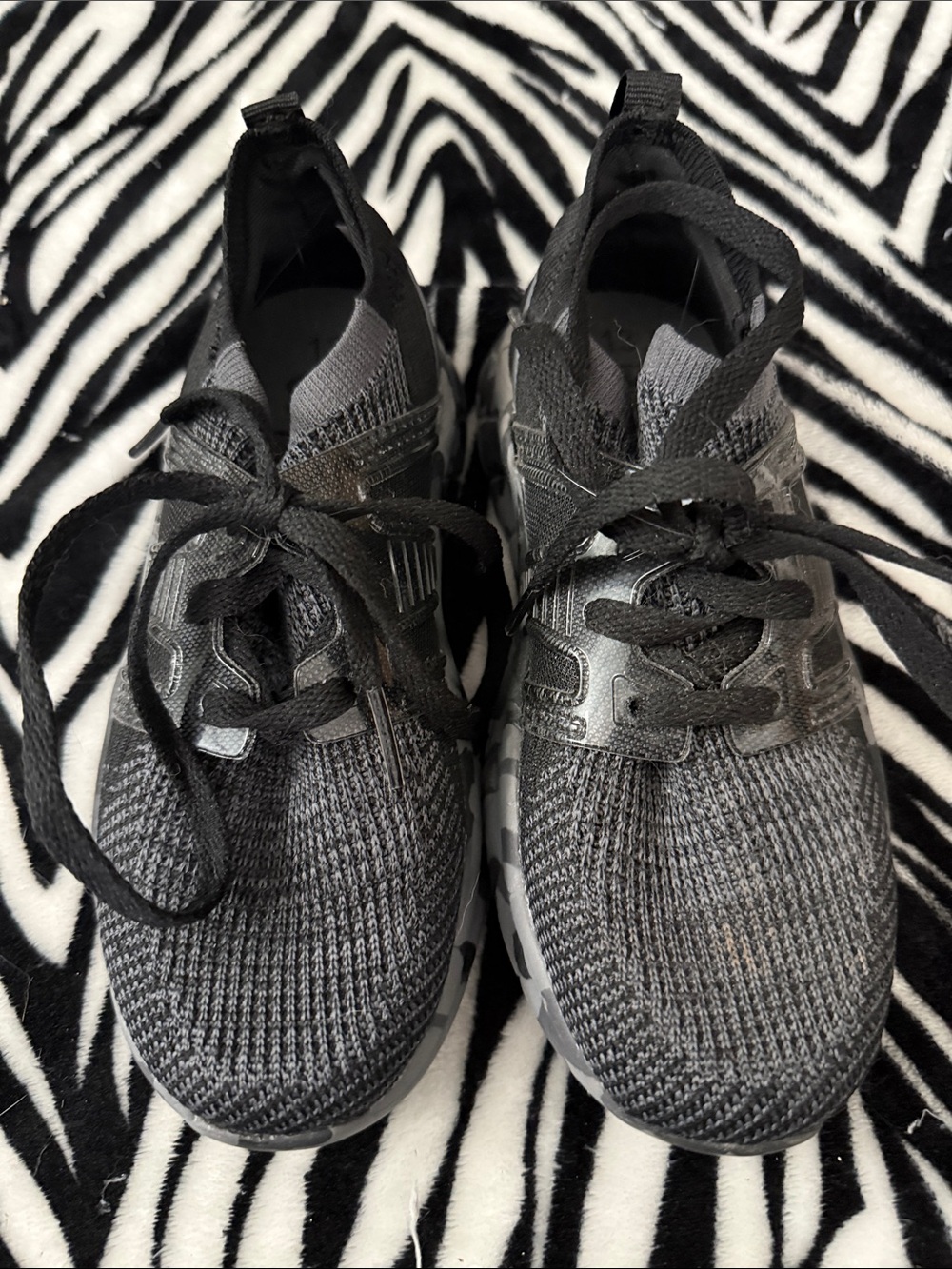 NWOT Athletic Works Black and gray lace up sneakers